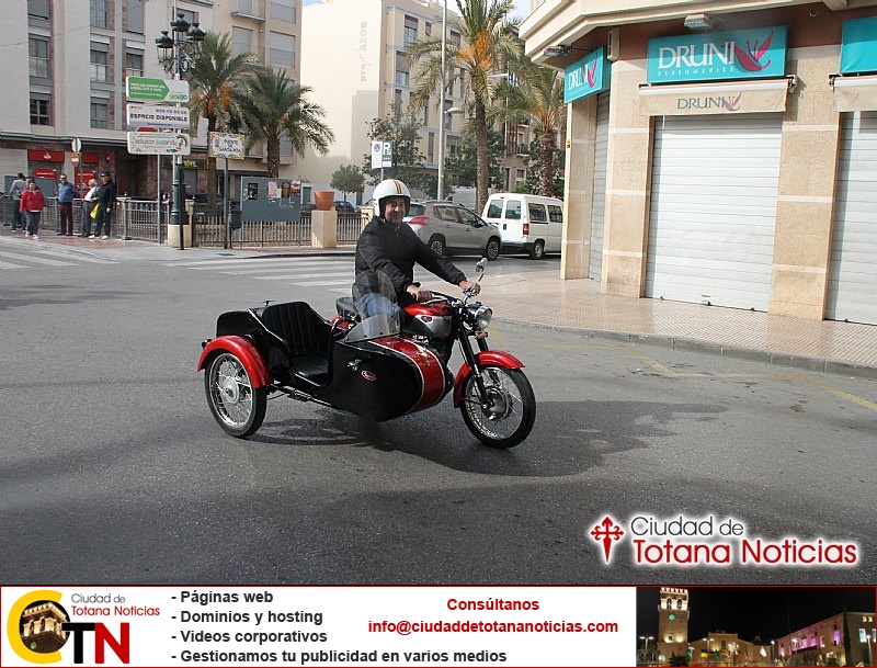 Concentración de vehículos clásicos Ciudad de Totana 2016 - Coches en marcha - 001