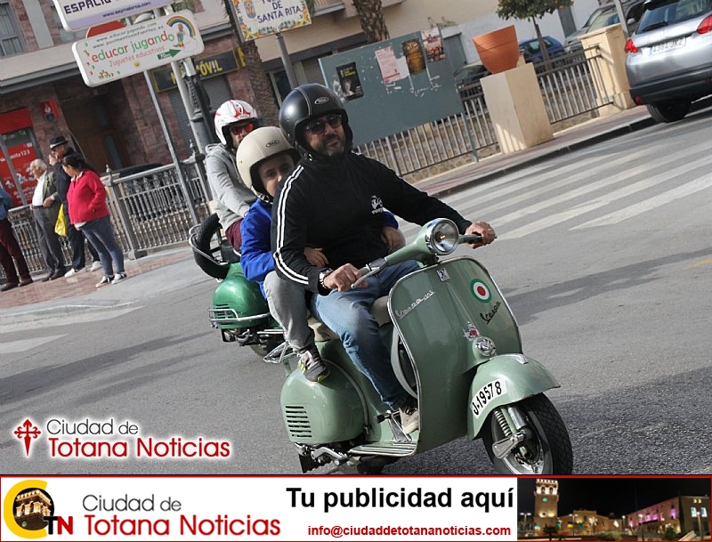 Concentración de vehículos clásicos Ciudad de Totana 2016 - Coches en marcha - 004