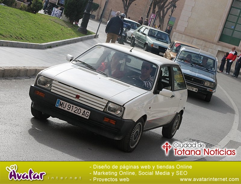 Concentración de vehículos clásicos Ciudad de Totana 2016 - Coches en marcha - 039