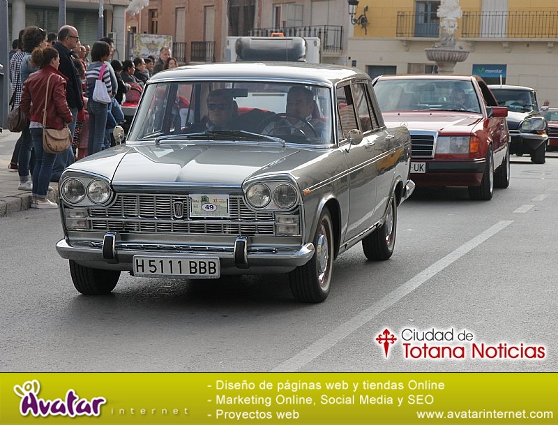 Concentración de vehículos clásicos Ciudad de Totana 2016 - Coches en marcha - 059