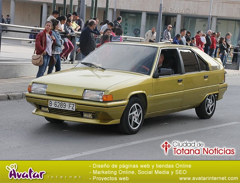 Concentración de vehículos clásicos Ciudad de Totana 2016 - Coches en marcha - 079