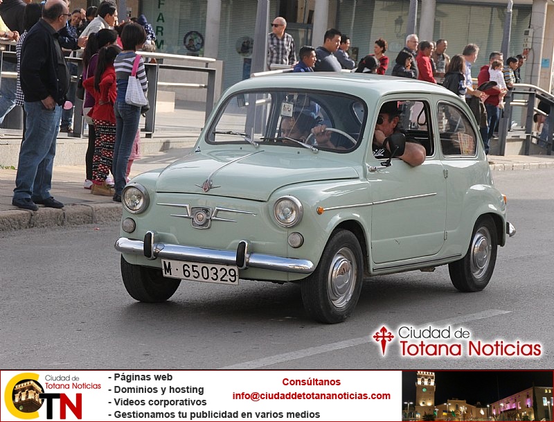 Concentración de vehículos clásicos Ciudad de Totana 2016 - Coches en marcha - 101