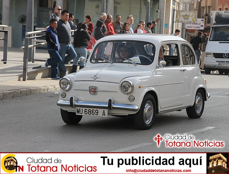 Concentración de vehículos clásicos Ciudad de Totana 2016 - Coches en marcha - 106