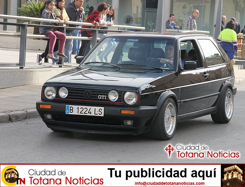 Concentración de vehículos clásicos Ciudad de Totana 2016 - Coches en marcha - 126