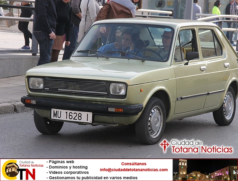 Concentración de vehículos clásicos Ciudad de Totana 2016 - Coches en marcha - 137