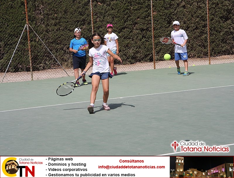Fiesta de clausura del curso 2015/16 Escuela Club Tenis Totana - 065