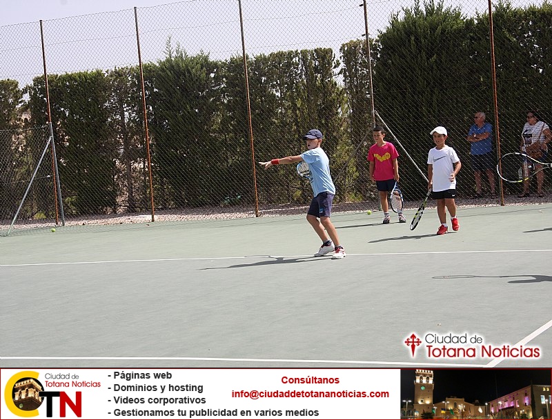 Fiesta de clausura del curso 2015/16 Escuela Club Tenis Totana - 081