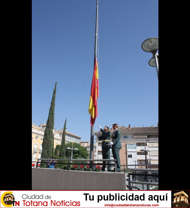 Homenaje a la Bandera de España. Día Fiesta Nacional 2017 - 054