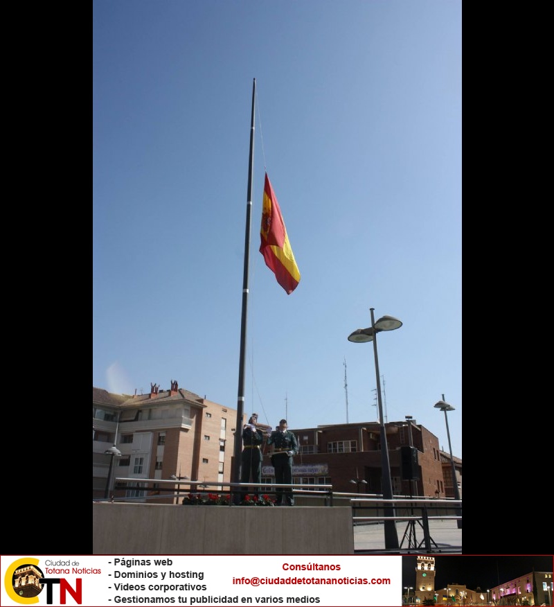 Homenaje a la Bandera de España. Día Fiesta Nacional 2017 - 061