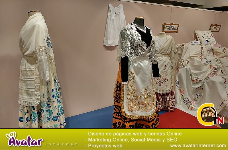 Exposición talleres bordado, patchworks y pintura - La Cárcel Formación 2017 - 027