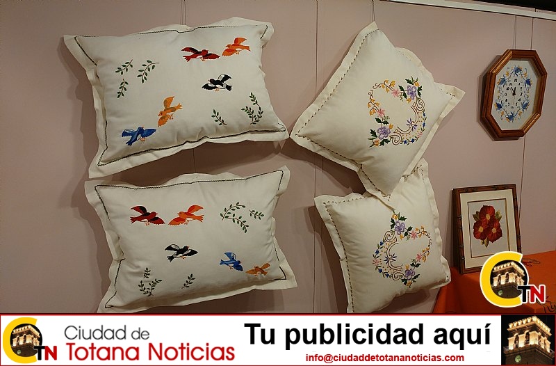 Exposición talleres bordado, patchworks y pintura - La Cárcel Formación 2017 - 042