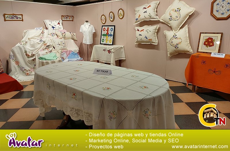 Exposición talleres bordado, patchworks y pintura - La Cárcel Formación 2017 - 051