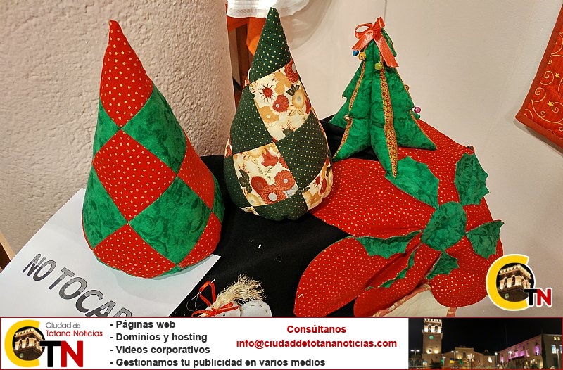 Exposición talleres bordado, patchworks y pintura - La Cárcel Formación 2017 - 057