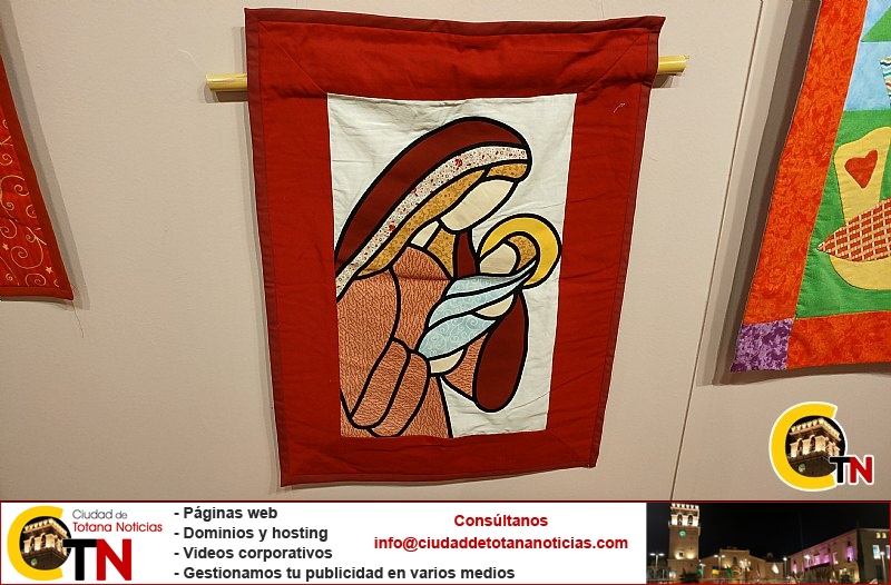 Exposición talleres bordado, patchworks y pintura - La Cárcel Formación 2017 - 061