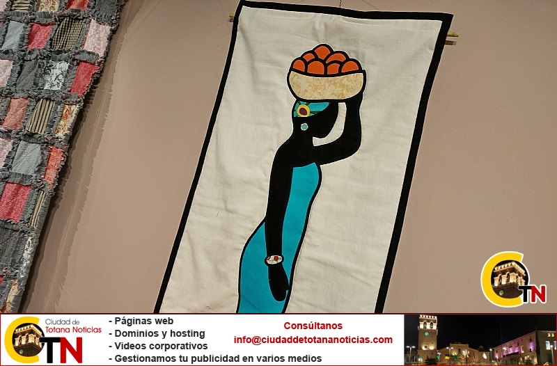 Exposición talleres bordado, patchworks y pintura - La Cárcel Formación 2017 - 073