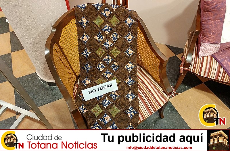 Exposición talleres bordado, patchworks y pintura - La Cárcel Formación 2017 - 086