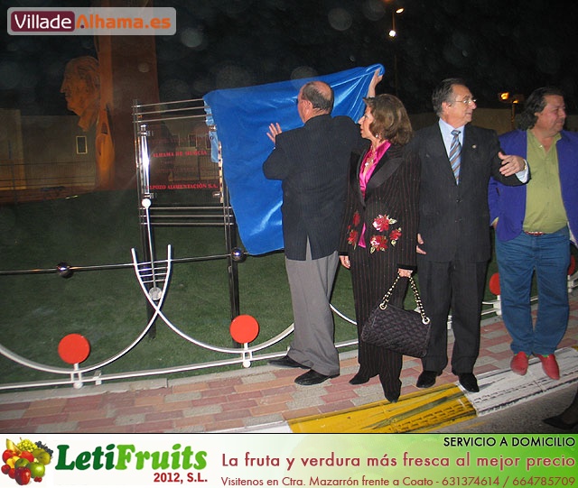 Se inaugura la escultura realizada en homenaje a Antonio Fuertes - 17