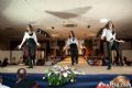 Zahe y Floreal - 1 Zahe y Floreal - 1